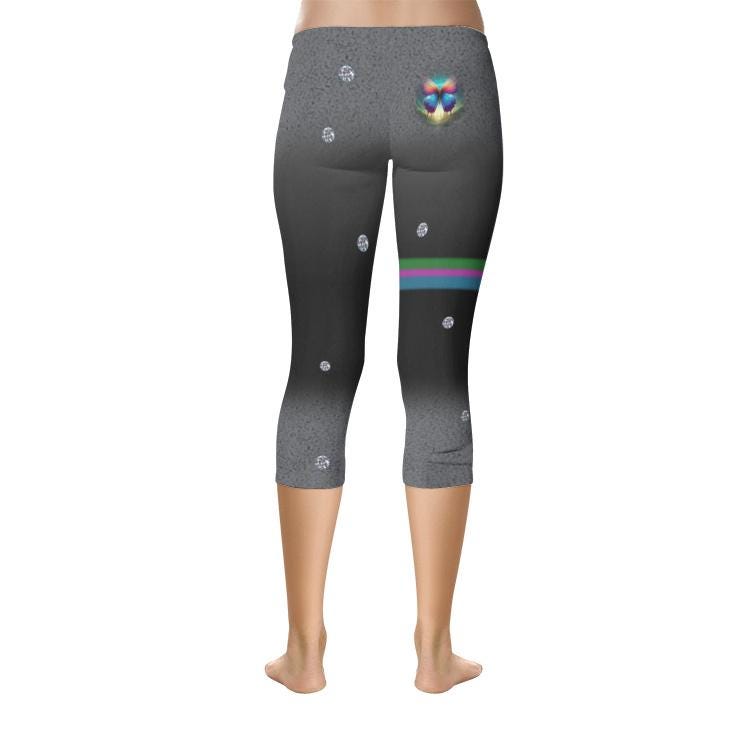ALIM4U "Diamond Life" All-Over Print Capri Leggings
